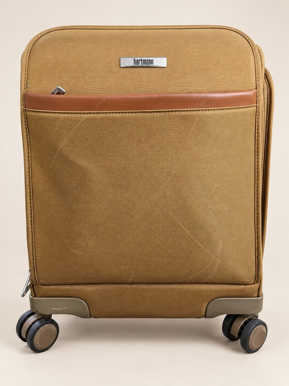 Hartmann Metropolitan 2 Global Carry-On Spinner Luggage – Safari Tan / Brown